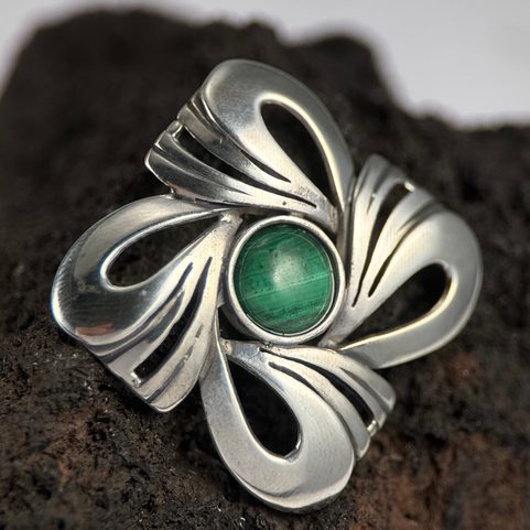 SELKIE, ART NOUVEAU NECKLACE, STERLING SILVER MALACHITE