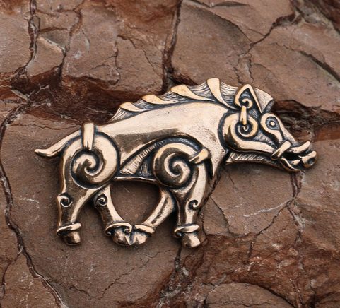 COLLACH - CELTIC BOAR PENDANT, BRONZE