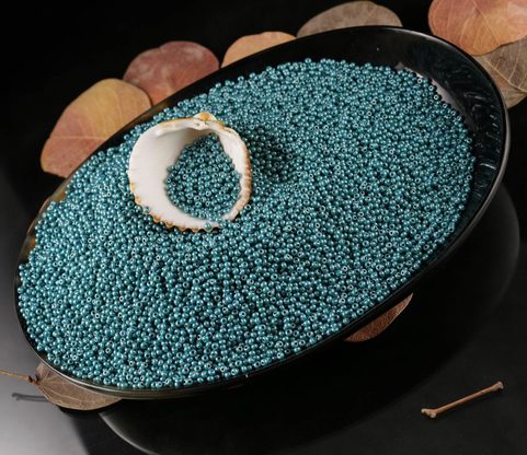CZECH ROCAILLE SEED BEADS, OPAQUE GREEN METALLIC, 10/0