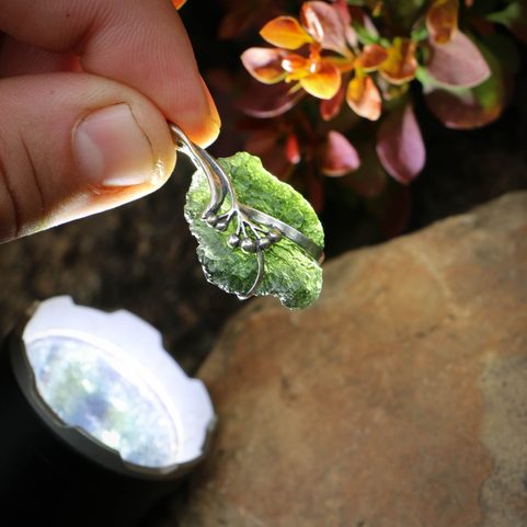 LADA MOLDAVITE SILVER PENDANT