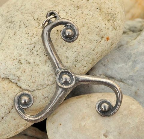 FIRE WATER AND AIR, PENDANT