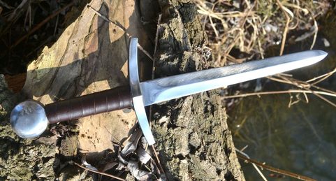 DERRICK, MEDIEVAL DAGGER