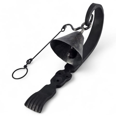 GESCHMIEDETE HOFGLOCKE