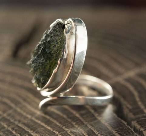 NATURAL MOLDAVIT, RING, SILVER 925