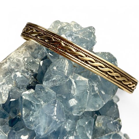 AVALONIA, BRONZE CELTIC BRACELET