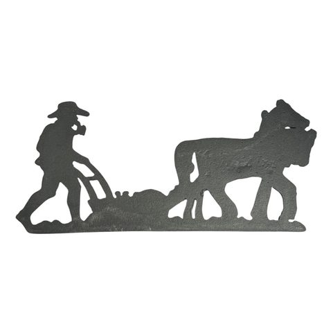 LABOUREUR ET CHEVAUX, DÉCOR D'ÉCURIE, FONTE