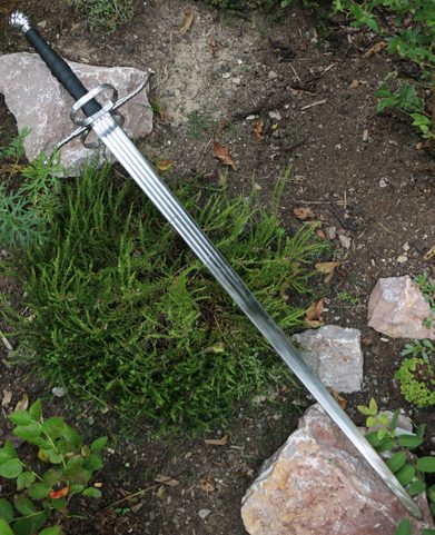 LUCIEN RENAISSANCE SWORD - SHARP REPLICA