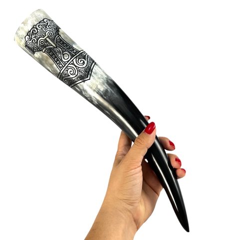 THOR'S HAMMER, ENGRAVED DRINKING HORN