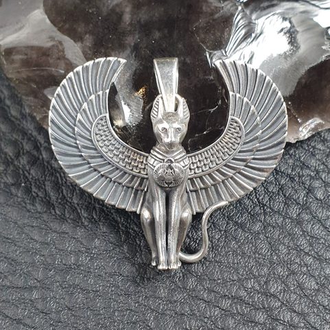 BASTET, ÄGYPTISCHE GÖTTIN DER WEIBLICHKEIT, SILBER 925 AG 11G