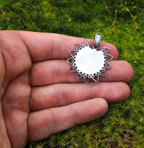 LADA MOLDAVITE, GREAT MORAVIA PENDANT, GOLD PLATED SILVER 925