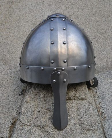 SIMPLE NORMAN HELM