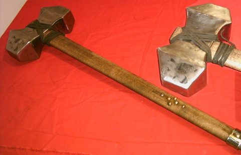 HEAVY WAR HAMMER