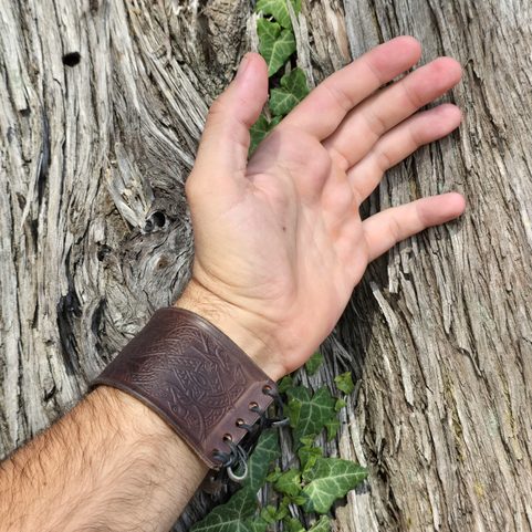 BRACELET - VIKING MOTIFS, BROWN