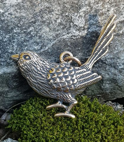 GREAT TIT BIRD, BRONZE PENDANT