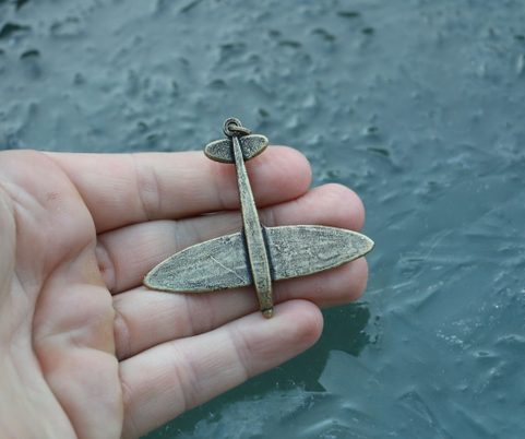 SUPERMARINE SPITFIRE KEY CHAIN, AIRCRAFT PENDANT, ANTIQUE BRASS