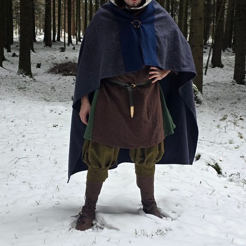 WOOLEN COAT - VIKINGS