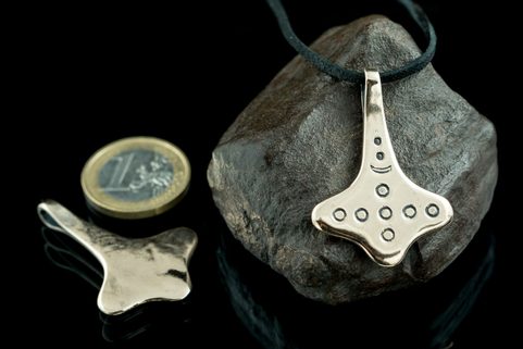 THOR’S HAMMER, NORWAY, BRONZE