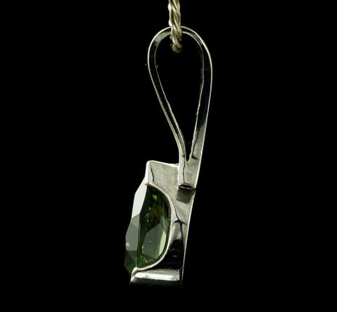PLACIDA, MOLDAVITE SILVER PENDANT