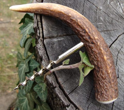 TIRE-BOUCHON EN BOIS DE CERF