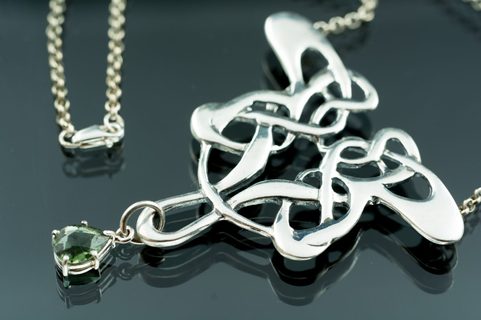 ART NOUVEAU, COLLIER, MOLDAVITE, ARGENT