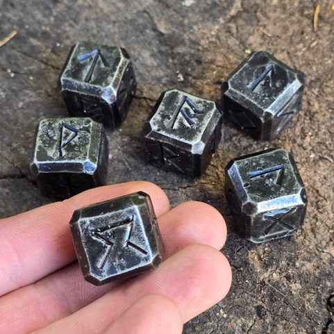 FUTHARK - RUNES, FORGED CUBE 4 PIECES