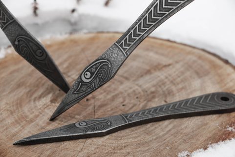 MUNINN ETCHED THROWING KNIFE - SET OF 3