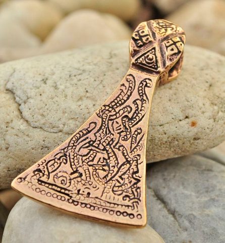 VIKING AXE MAMMEN, BRONZE PENDANT