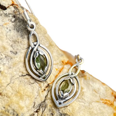 MAIA, EARRINGS, FACETED MOLDAVITE, SILVER