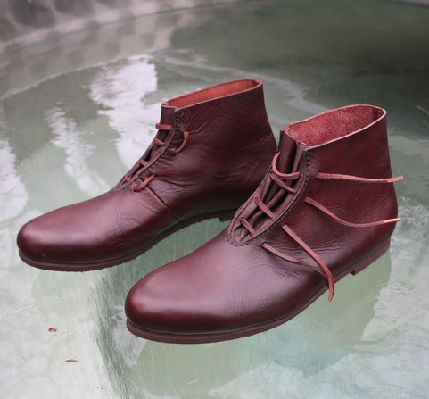 LEIF, BOTTES EN CUIR HAUT MÉDIÉVAL - VIKINGS