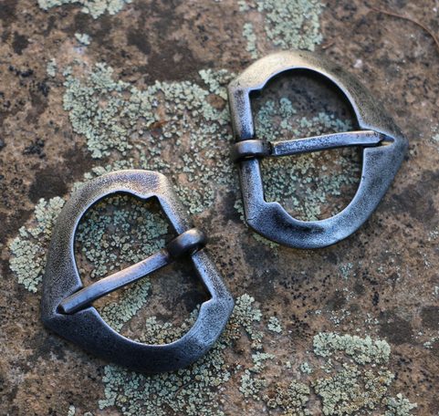 HISTORICAL BUCKLE XV, COLOUR SILVER