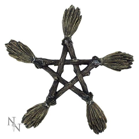 BROOMSTICK WICCAN PENTAGRAM WALL PLAQUE 19CM