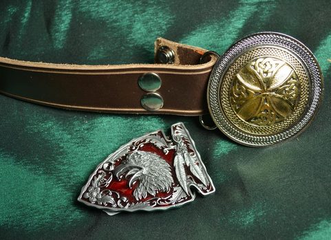 LEATHER BELT WITH BUCKLE CHANGE SYSTEM, BROWN