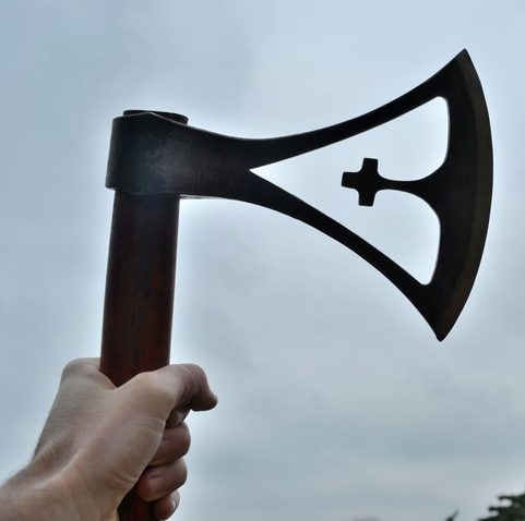 VIKING AXE, HEJDE, GOTLAND, REPLICA