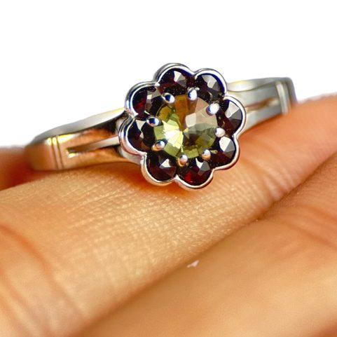 MOLDAU, RING WITH GARNETS AND MOLDAVITE, SILVER 925/1000