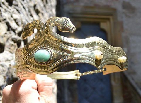 EYE OF HORUS - CROWN WITH AVENTURINE