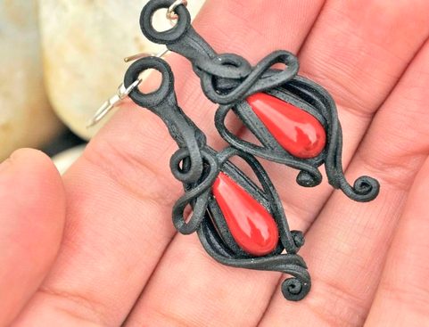 VAMPIRE  EARRINGS