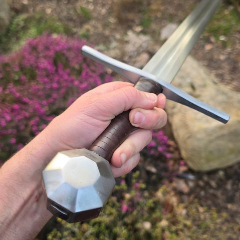ONE-HANDED MEDIEVAL SWORD MACK, FULL TANG