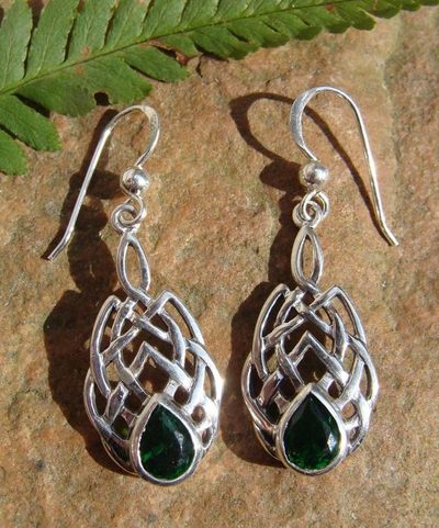 BOIOHAEMUM, SILVER EARRINGS, GREEN GLASS