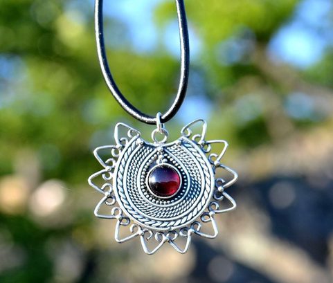 LADA, GRANDE MORAVIE PENDENTIF ARGENT 925