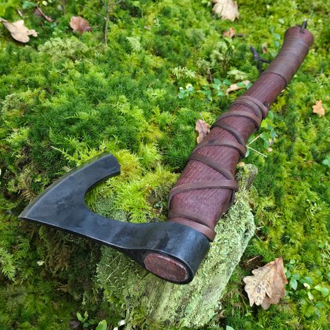 RAGNAR LOTHBROK, VIKING AXE
