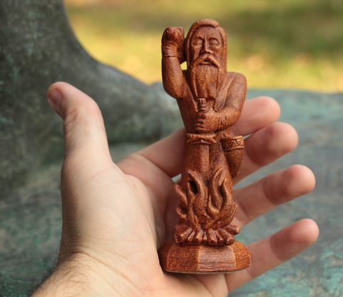 SVAROG, SLAVE DIEU SOLEIL, STATUE