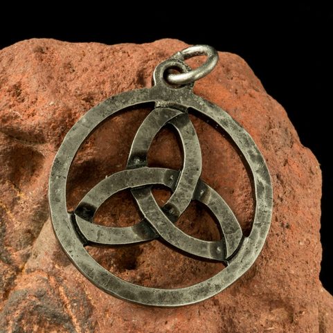 TRIQUETRA, FORGED CELTIC, STEEL PENDANT