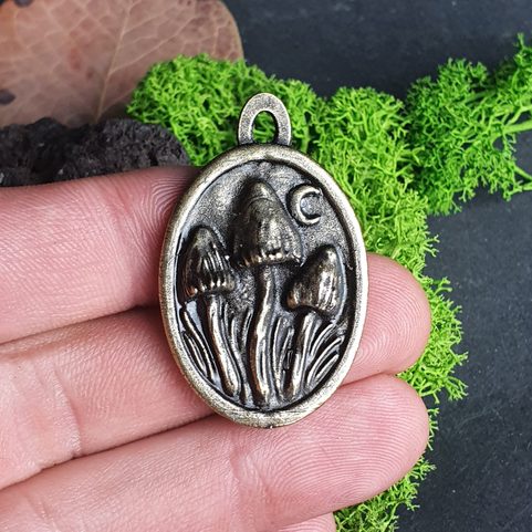 NIGHT MAGIC - MUSHROOMS :), PENDANT, ZINC, OLD BRASS