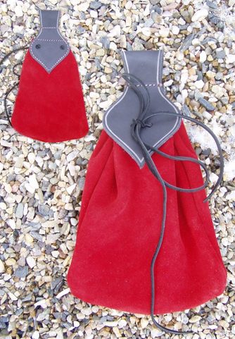 HIGH CAPACITY MEDIEVAL POUCH