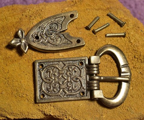 BELT BUCKLE AND BELT STRAP, MIDDLE AGES