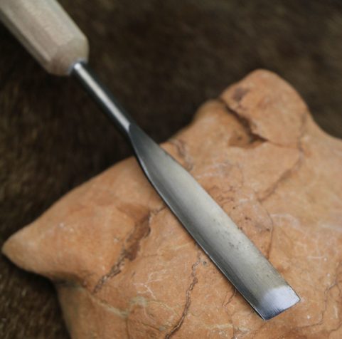 WOOD CHISEL, HAND FORGED, TYPE XVIII