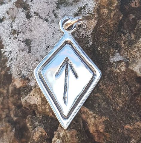 TIWAZ, RUNE, PENDANT, SILVER