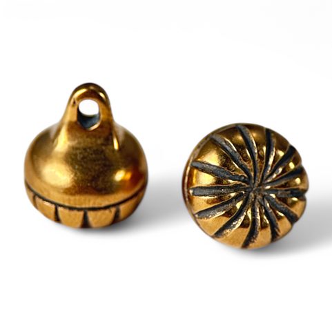 BUTTON, EARLY MIDDLE AGES, BRONZE