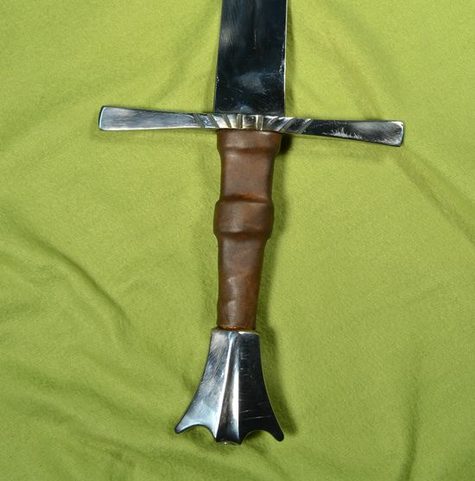 CONALL, ÉPÉE