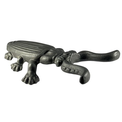 BEETLE HORN, CAST IRON SHOEHORN